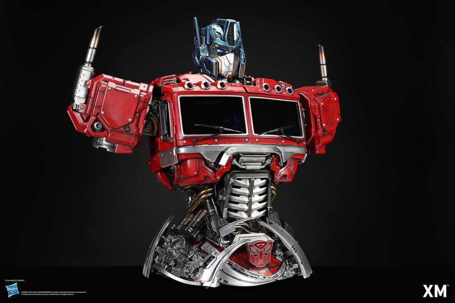 XM Studios Optimus Prime & Megatron 13 Scale Busts Official Image  (2 of 50)